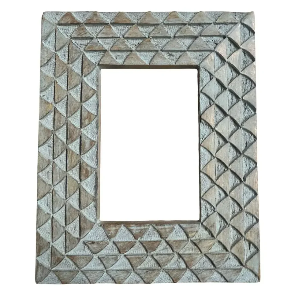 Unbranded picture frame